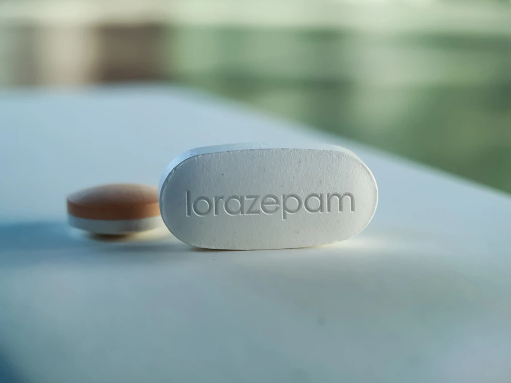 Lorazepam effetti collaterali